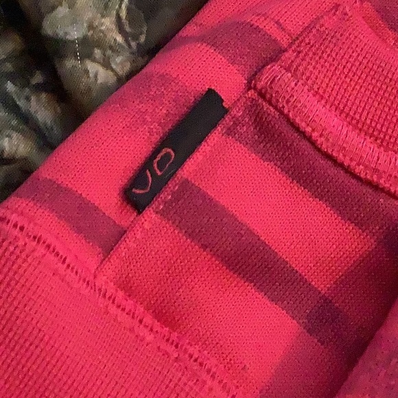 VOLCOM HOODIE! - Picture 4 of 5